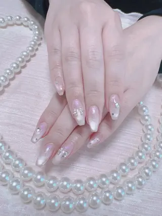 ネイル はぴねす所属・横浜 美夢のネイルデザイン