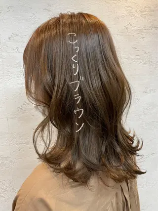 セミロング カラー 女性に人気♪ はやしほのかのヘアスタイル