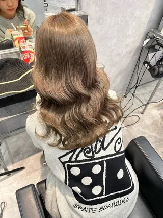 ミディアム カラー mimiiy fukaのヘアスタイル