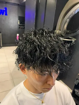 ミディアム メンズ メンズパーマ/難波/ 心斎橋　室園亮佑のヘアスタイル