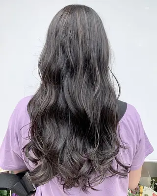 カラー 島袋 ナオユキのヘアスタイル