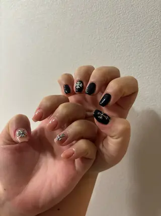 ネイル ririka 🍀のネイルデザイン