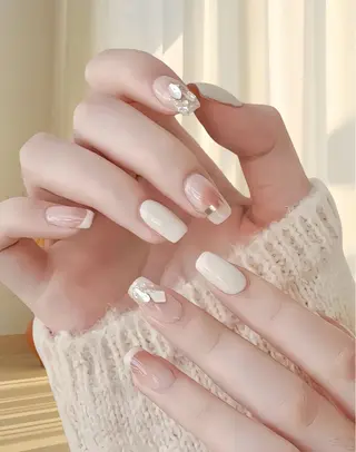 ネイル LEDアイラッシュ ∩_∩アオイのマツエク・マツパデザイン