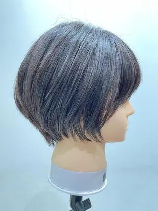 ショート レイヤー/透明感 カラー ☽EMIRIのヘアスタイル