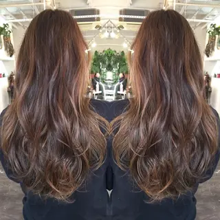 セミロング カラー ヘアアレンジ Mariana/ 鶴原-ハイライトのヘアスタイル