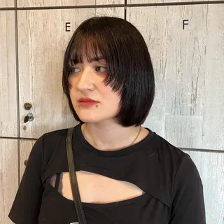 ショート フルールドソレイユ所属・♡ナナコ♡ レイヤー/艶髪のヘアスタイル