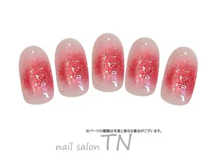 ネイル 中島 実穂のネイルデザイン