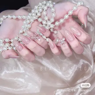 ネイル Queen’s 歌舞伎町店のネイルデザイン