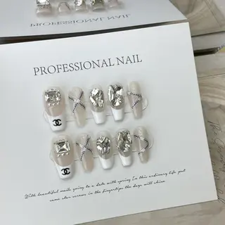 ネイル 純江 HALIのネイルデザイン