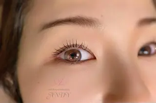 マツエク・マツパ 当日予約🉑目元から 輝く💎YUMI🫧のマツエク・マツパデザイン