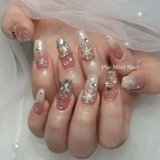 ネイル Pio Mielのネイルデザイン