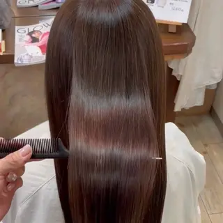 セミロング ひなの/艶髪/ 白髪染め/髪質改善のヘアスタイル