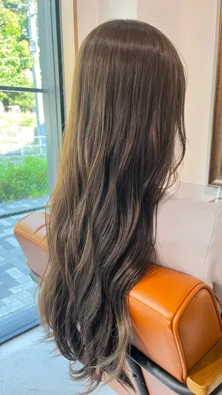 ロング 鶴舞/透明感/リア ライズ/ いっとぅーのヘアスタイル