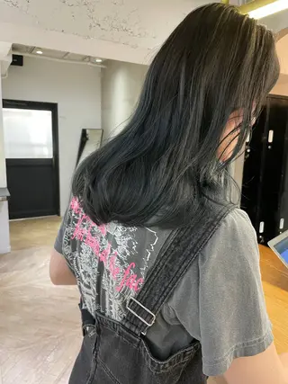 セミロング 透明感🎀LOREN エリコ🌈のヘアスタイル