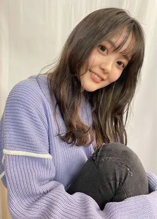 ロング COMILE 🌼 SUZUKAのヘアスタイル
