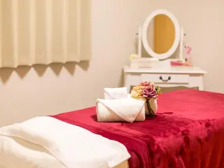 小顔・デトックスリンパ専門サロンRadiant Muse (ラディアントミューズ)所属・小顔・たるみ改善 ラディアントミューズのエステ・リラクイメージ