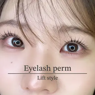 マツエク・マツパ パーソナルカラー/ 似合わせ/山村さらのヘアスタイル