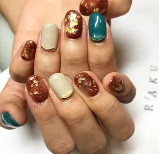 ネイル 駒月 明日香の眉毛・アイブロウイメージ