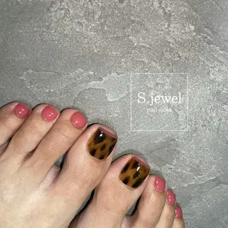 ネイル S♡JEWEL所属・S. JEWELのネイルデザイン