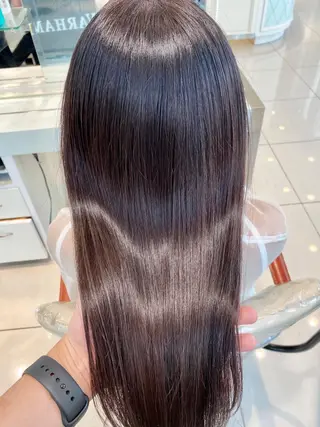 ロング ブリーチカラー特化 碇　英朗のヘアスタイル