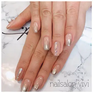ネイル ＶＩＶＩ nailsalonのネイルデザイン