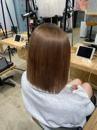 カラー 原宿美容師 iLe. tae ハイトーンのヘアスタイル