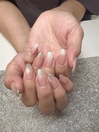 ネイル Guarendo錦糸町店所属・ガレンドウ 白澤 愛子のネイルデザイン