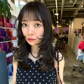 ロング 《4月クーポン記 載中》小森祐希のヘアスタイル