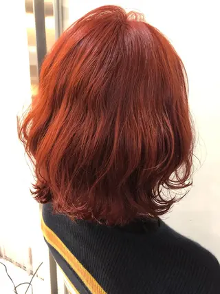 セミロング カラー GLROW haruhiのヘアスタイル