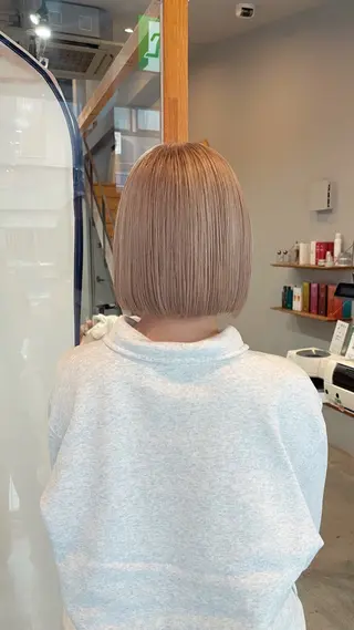 ショート カラー uno rioのヘアスタイル