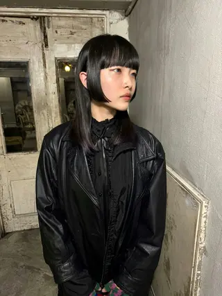 ミディアム カラー パーマ、髪質改善 カズマのヘアスタイル