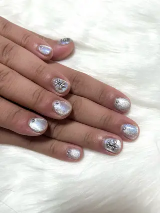 ネイル nailsalon Leu🖤Meiのネイルデザイン