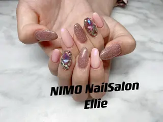 ネイル 閨匠ビューティサロン 新橋店♡Ellieのネイルデザイン