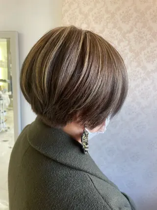 ショート ヒヨシ ルナのヘアスタイル