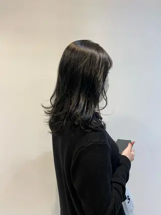 セミロング 大人かわいい×艶髪 🤍塩川のヘアスタイル