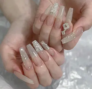 ネイル LUXE NAIL SALONのネイルデザイン