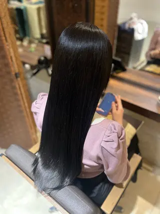 ロング カラー Aina🩶 艶カラー🩶のヘアスタイル