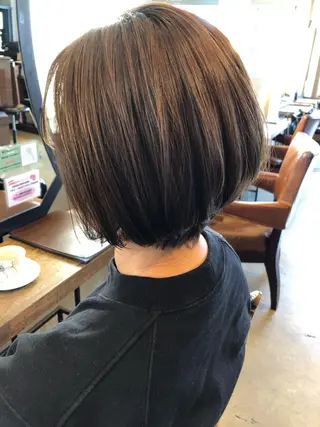 ショート カラー 相原 美咲のヘアスタイル