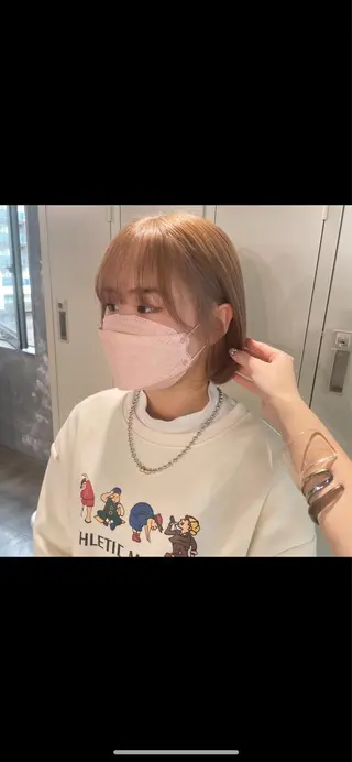 ショート カラー パーマ ヘアアレンジ メンズ キッズ ネイル マツエク・マツパ アイブロウ 透明感カラー・レイヤ ー🎀amika🎀のヘアスタイル