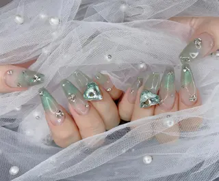 ネイル R salonのネイルデザイン