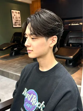 カラー メンズ シャドウパーマ/ 波巻パーマYu-Kiのヘアスタイル