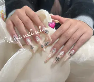 ネイル U·Mi nail salon所属・U·Mi 上野御徒町容のネイルデザイン