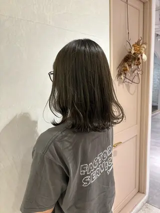 ミディアム 小林 篤滋郎のヘアスタイル