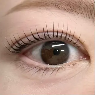 マツエク・マツパ Tee.beaut‘e みよし店所属・Yumiko .の眉毛・アイブロウイメージ