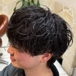 ショート カラー パーマ ヘアアレンジ メンズ シャドウパーマ特化/ メンズパーマ/石見のヘアスタイル
