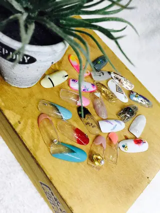 ネイル 佐藤 まりえのネイルデザイン