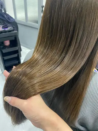 セミロング カラー 髪質改善×矯正🫧 韓国ヘアasamiのヘアスタイル