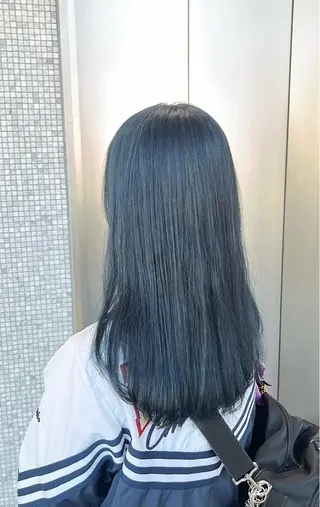 カラー 地毛風ストレート/ ケアカラー/セキネのヘアスタイル