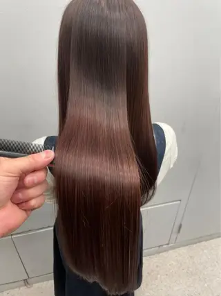 セミロング 韓国ネイル🤍 イワサキ　リコ🍒のネイルデザイン