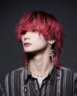 カラー ヘアアレンジ メンズ メンズウルフ🐺♡ ブリーチ♡ヘアメ🎀のヘアスタイル